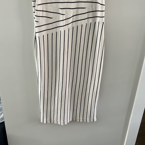 Ann Taylor Dress - Picture 2 of 7